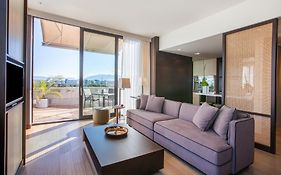 Crowne Plaza Geneva, an IHG hotel