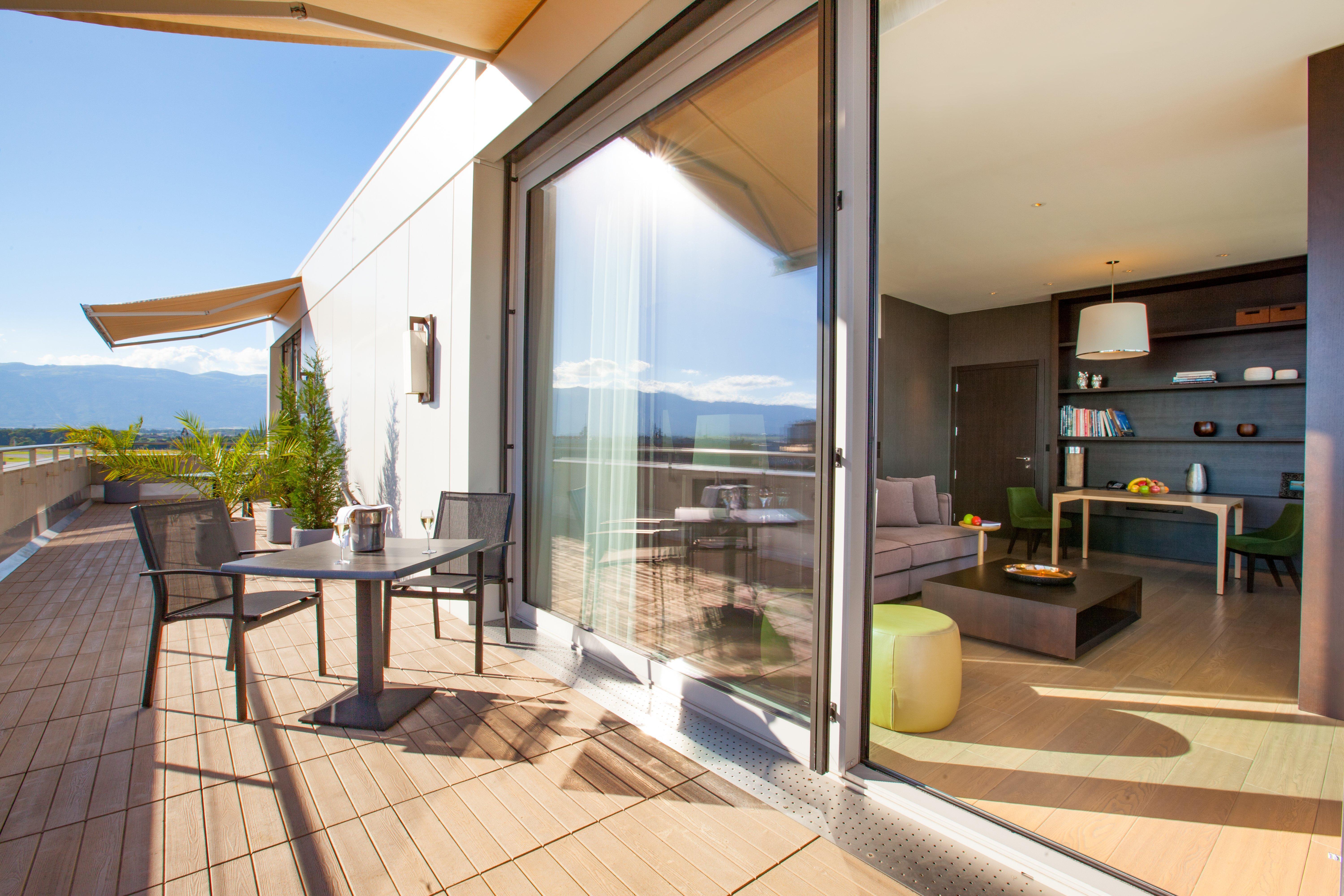 Hotel Crowne Plaza Geneva By Ihg Meyrin Esterno foto