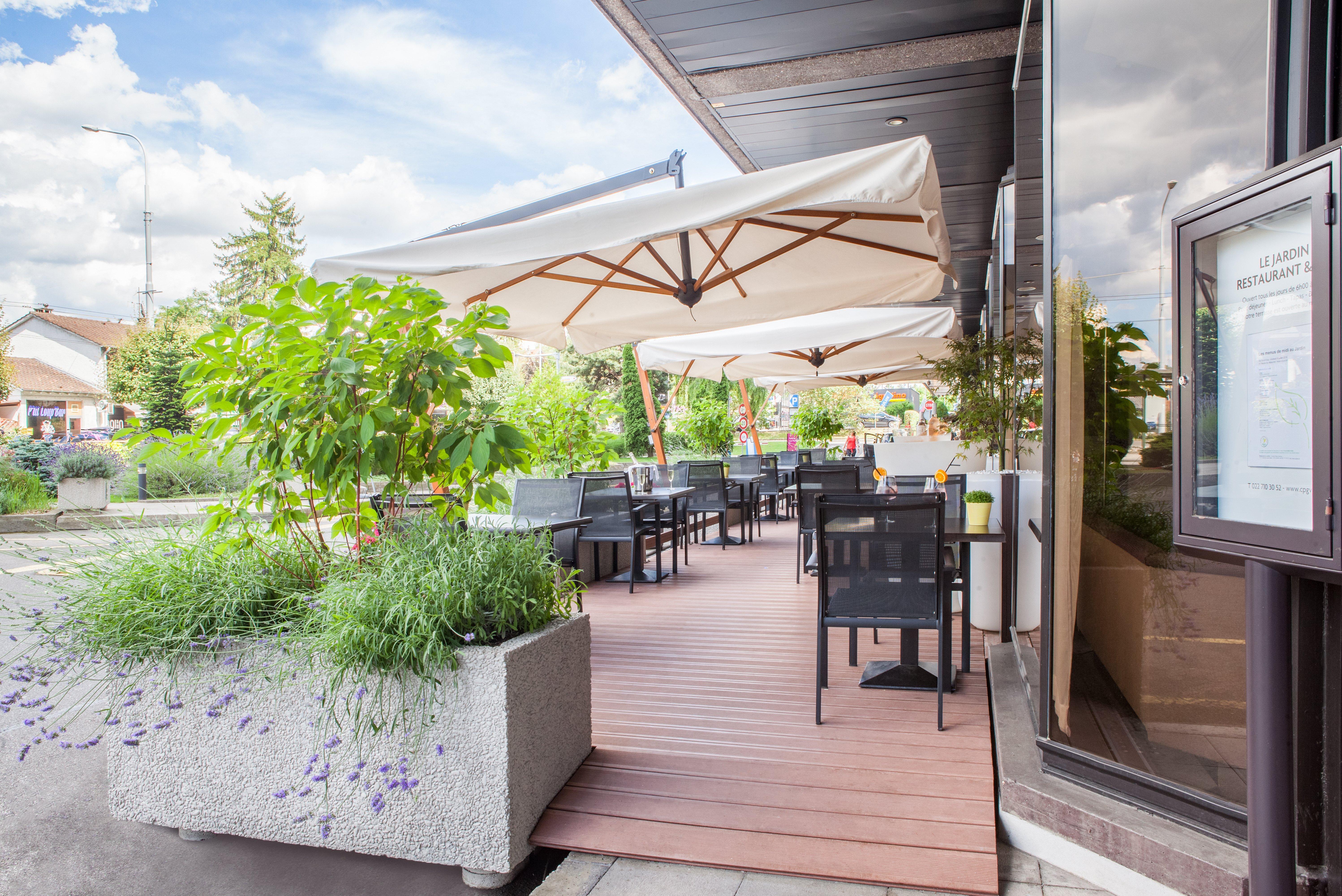 Hotel Crowne Plaza Geneva By Ihg Meyrin Esterno foto
