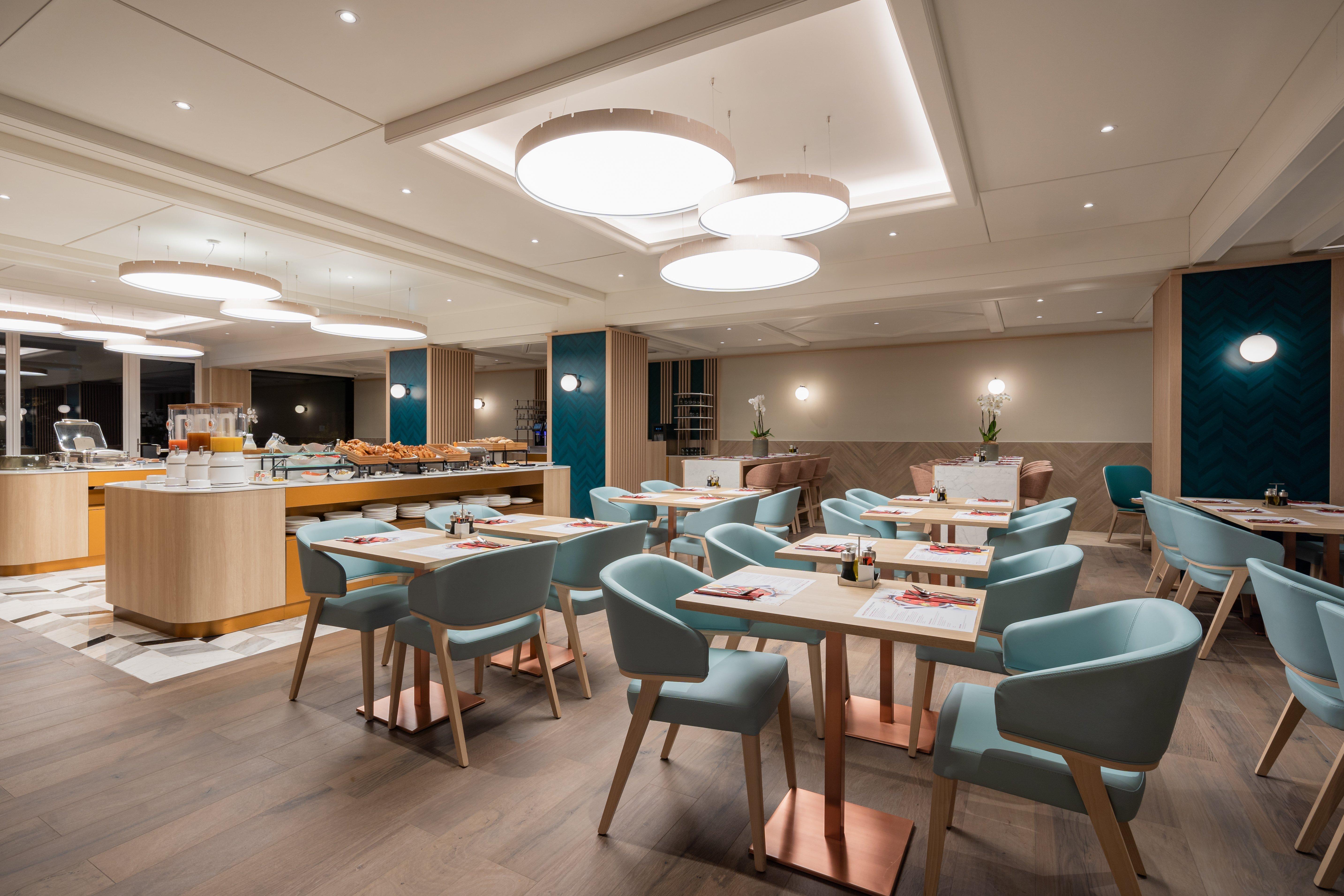 Hotel Crowne Plaza Geneva By Ihg Meyrin Esterno foto