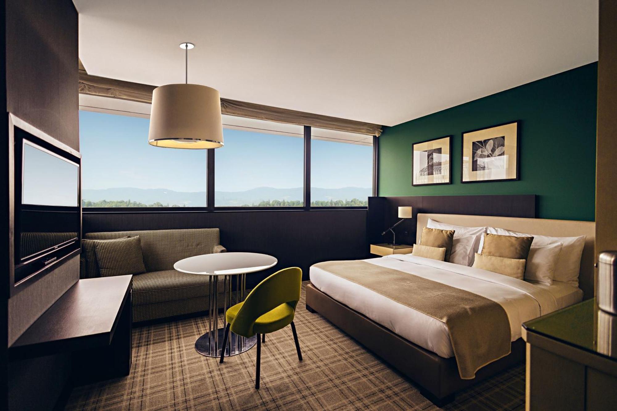 Hotel Crowne Plaza Geneva By Ihg Meyrin Esterno foto