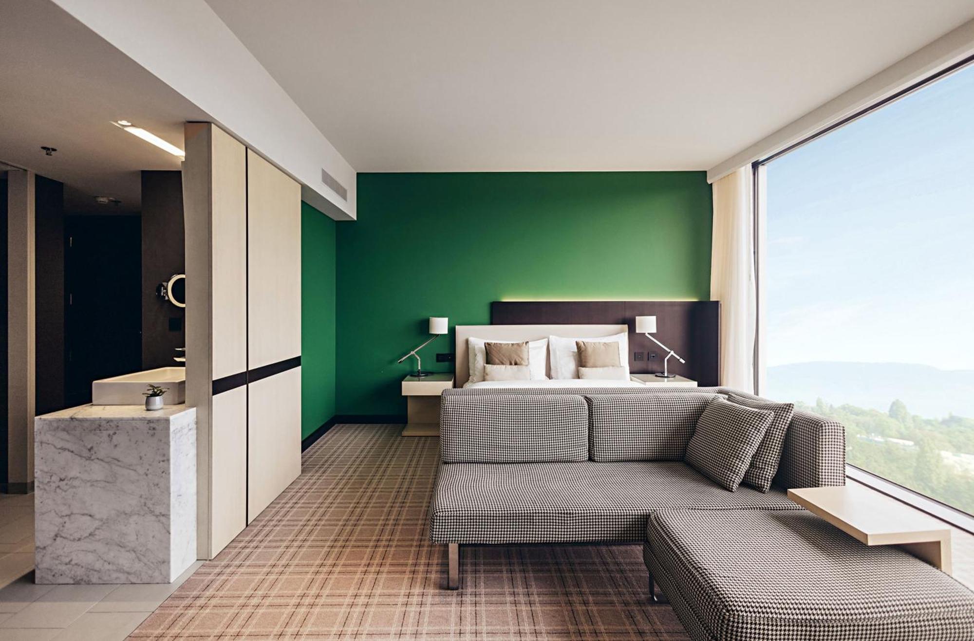 Hotel Crowne Plaza Geneva By Ihg Meyrin Esterno foto